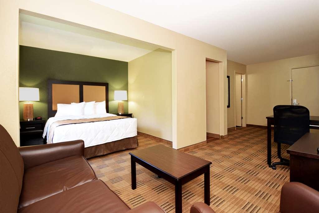 Extended Stay America Suites - Raleigh - Cary - Harrison Ave Rum bild