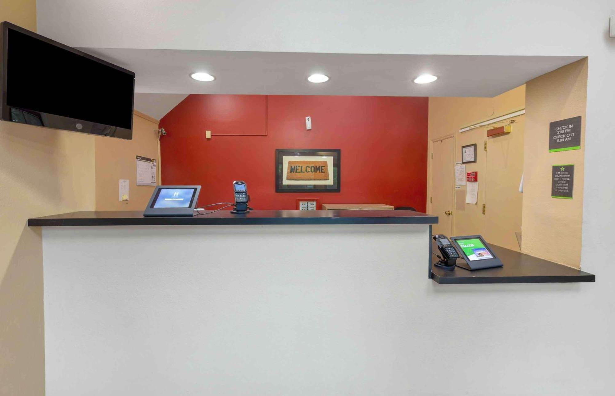 Extended Stay America Suites - Raleigh - Cary - Harrison Ave Exteriör bild