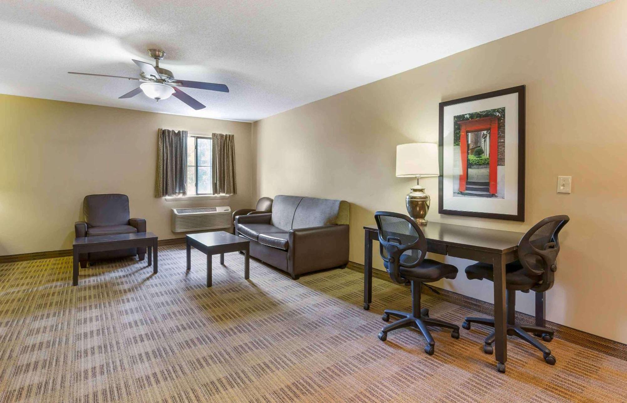 Extended Stay America Suites - Raleigh - Cary - Harrison Ave Exteriör bild